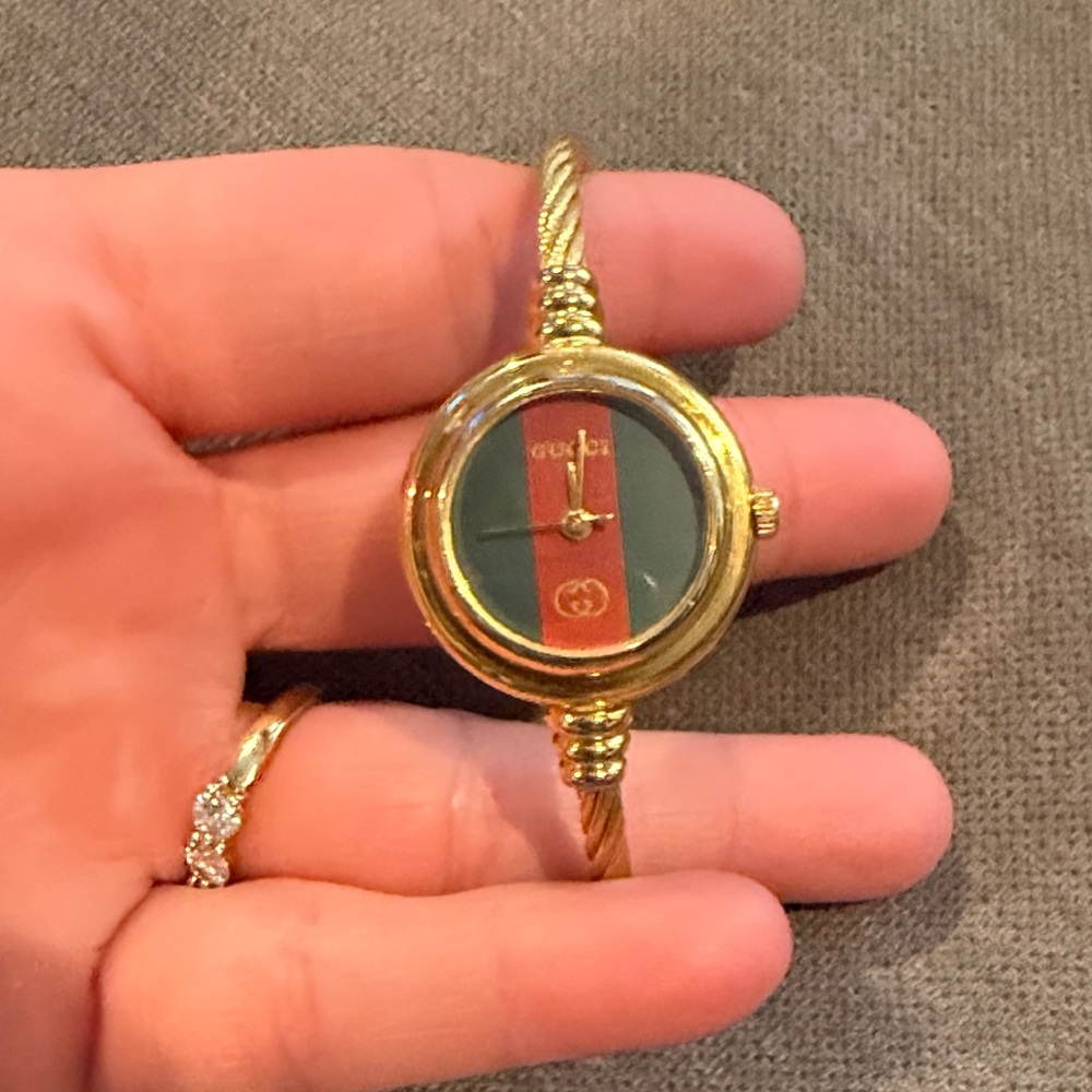Gucci Gold Smartwatch with Green and Red Dial
